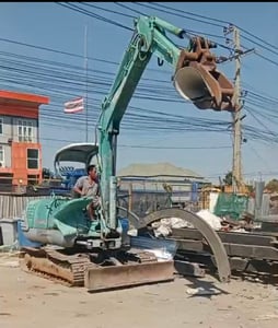 ขายรถแม็คโคร kobelco sk45 ใช้งานดี บุ้งกี๋ ใบซื้อขาย ราคา199,000 ขายรถแม็คโคร kobelco sk45 ใช้งานดี บุ้งกี๋ ใบซื้อขาย ราคา199,000