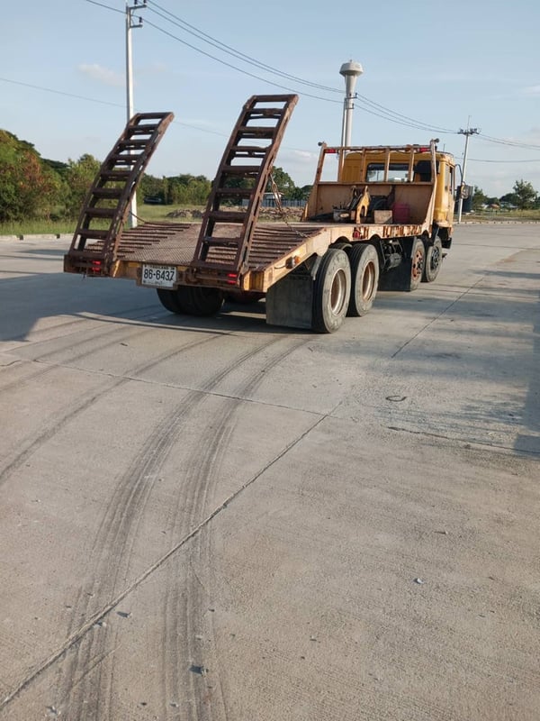 รถ12ล้อ เทเลอ2เพลา mitsubishi ใช้งานดี มีทะเบียน ราคา5.7แสน รถ12ล้อ เทเลอ2เพลา mitsubishi ใช้งานดี มีทะเบียน ราคา5.7แสน