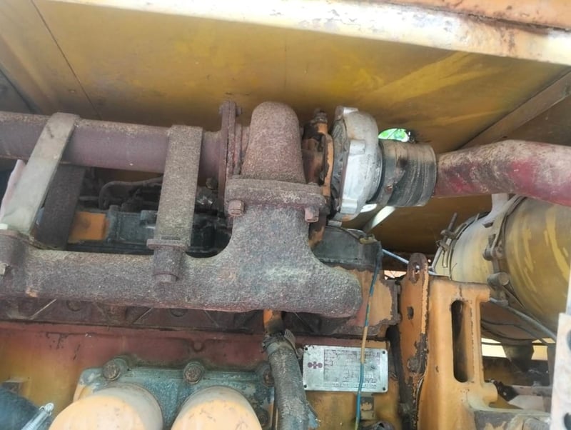  ขายเครื่องปั๊มลม komatsu 35vs-3 ใช้งานได้ ราคา80,000