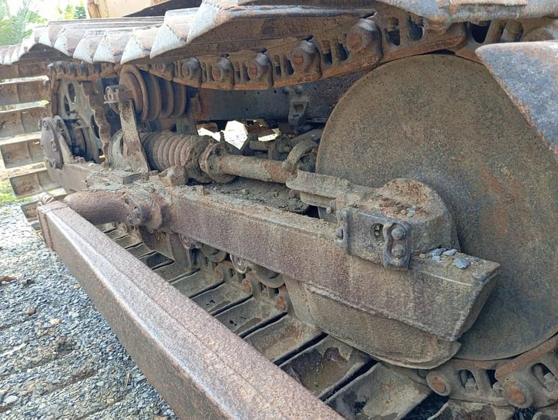 รถแทรกเตอร์CAT D4D ตีนเป็ด ใช้งานดี ใบซื้อขายราคา289,000