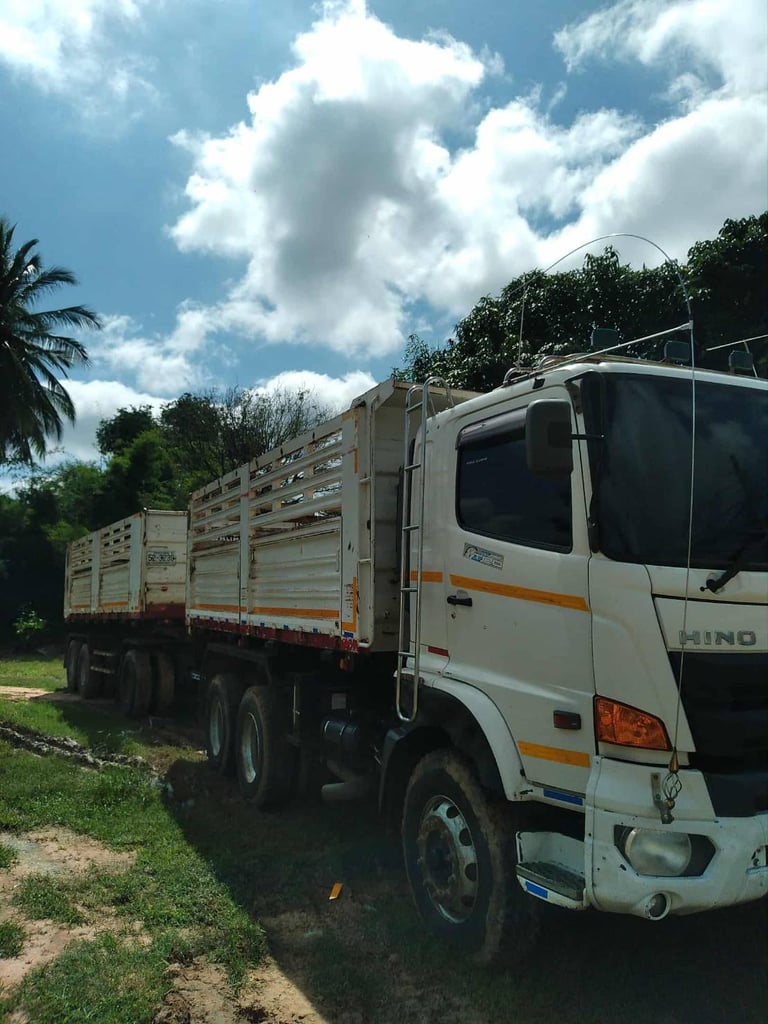 ขายรถ10ล้อพ่วง hino 344 แรง ใช้งานดี มีทะเบียน ราคา1,550,000 ขายรถ10ล้อพ่วง hino 344 แรง ใช้งานดี มีทะเบียน ราคา1,550,000