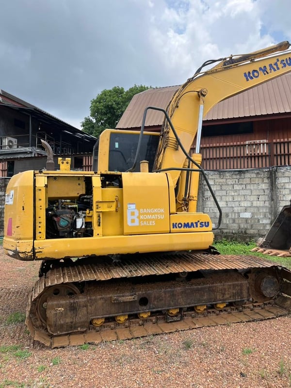 รถแม็คโครkomatsu pc130-7ใบซื้อขาย ใช้งานดี ราคา4.8แสน