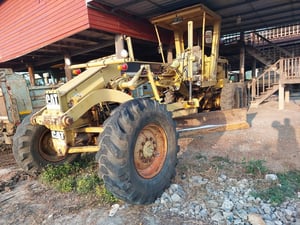 ขายรถเกรดเดอร์ cat 140g 72v936 ใช้งานดี มีทะเบียน ราคา1,050,000