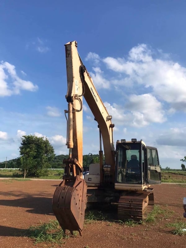รถ แม็คโครkomatsu pc120-6 ใช้งานดี 6000ชม. ใบอินวอย ราคา5.5แสน รถ แม็คโครkomatsu pc120-6 ใช้งานดี 6000ชม. ใบอินวอย ราคา5.5แสน