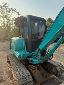 รถแม็คโครkomatsu pc40-7 ใช้งานดี ใบอินวอย ราคา2.6แสน