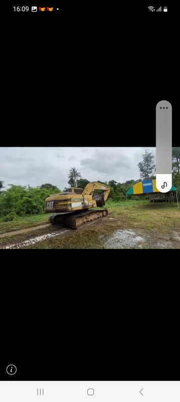 ขายรถแม็คโครCAT 320v2 มีทะเบียน ใช้งานได้ดี ราคา3.4แสน