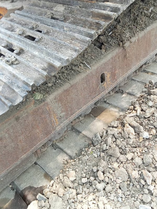 ขายรถแม็คโครkobelco sk200-3 ใช้งานดี ใบซื้อขาย ราคาถูกดีๆ235,000