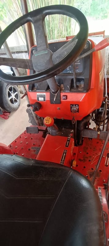 รถไถkubota i3408. 5,000 ชม.ใช้งานดี มีผ่านดัน และผาน6 มีทะเบียน ราคา169,000