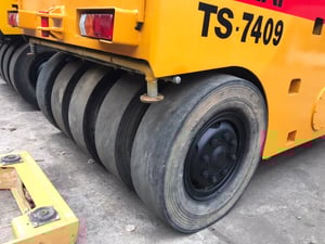 รถบดล้อยางsakai ts409 ใช้งานดี ใบอินวอย ราคา495,000