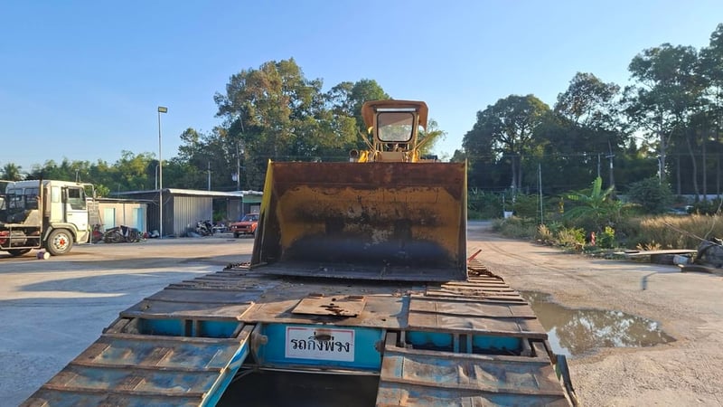 รถตักล้อยางcat 910ใช้งานดี ใบซื้อvาย ราคา2.3แสน