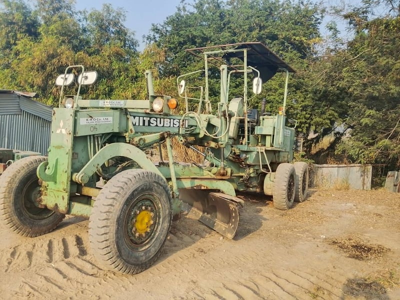 ขายรถเกรด mitdubishi mg230ใช้งานดี ใบซื้อvาย ราคาถูกดีๆๆ 5.5แสน