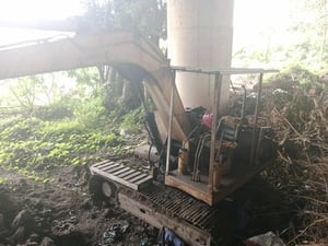 ขายแม็คโครkomatsu pc60-3 บูมยาว ใช้งานดี ใบซื้อขายราคา125,000าคา