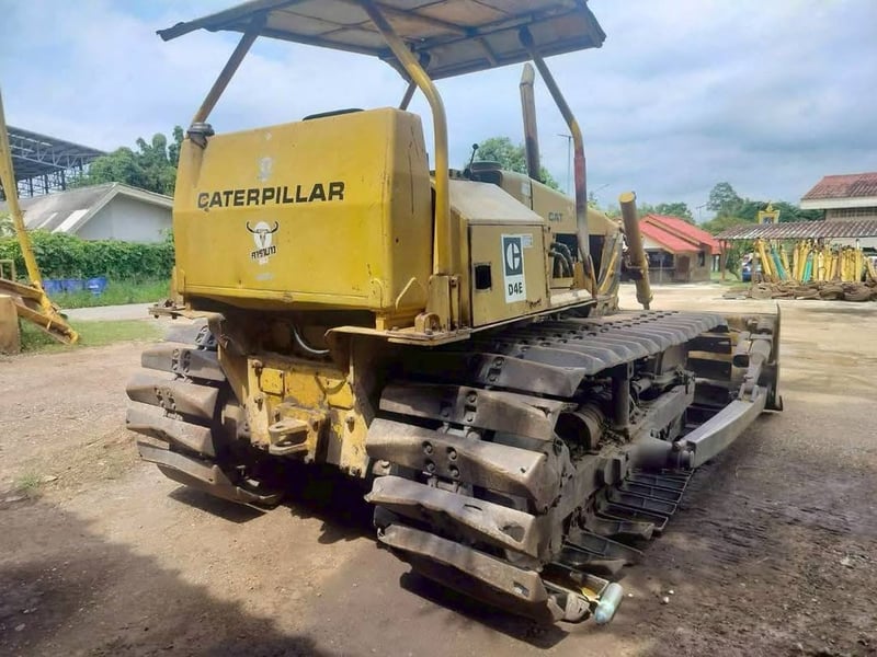 ขายรถแทรกเตอร์CAT D4E ตีนเป็ด ใช้งานดี ใบซื้อขาย ราคา3.6แสน ขายรถแทรกเตอร์CAT D4E ตีนเป็ด ใช้งานดี ใบซื้อขาย ราคา3.6แสน