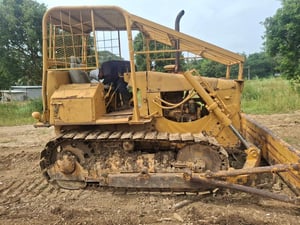 ขายรถแทรกเตอร์CAT D4E ตีนไก่ ใช้งานดี ใบซื้อขาย ราคา190,000 ขายรถแทรกเตอร์CAT D4E ตีนไก่ ใช้งานดี ใบซื้อขาย ราคา190,000