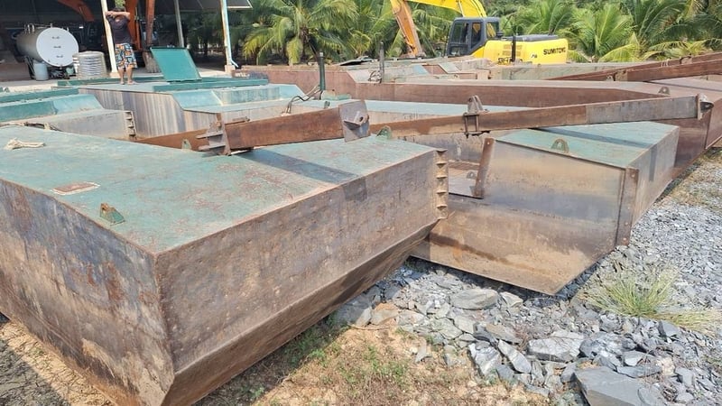 ขายโป๊ะ200ก.3ม.ย12ม. พร้อมอุปกรณ์สภาพดี ราคา8.5แสน ขายโป๊ะ200ก.3ม.ย12ม. พร้อมอุปกรณ์สภาพดี ราคา8.5แสน