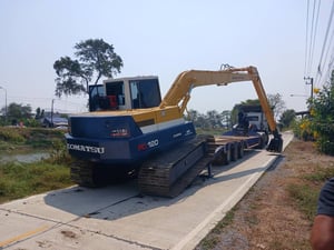 รถแม็คโครkomatsu pc120-5บูมยาว ใช้งานดี ใบซื้อvาย ราคาถูกดี3.7แสน