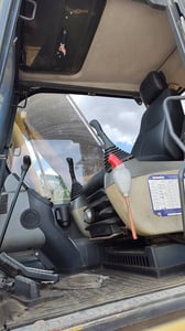 รถแม็คโครkomatsu pc200-8 บูมยาว มีทะเบียน ใช้งานดี ราคา1,150,000 รถแม็คโครkomatsu pc200-8 บูมยาว มีทะเบียน ใช้งานดี ราคา1,150,000