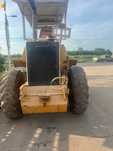 ขายรถตักล้อยางCAT 910ใช้งานดีมาก ใบซืเอขาย ราคา2 2แสน ขายรถตักล้อยางCAT 910ใช้งานดีมาก ใบซืเอขาย ราคา2 2แสน