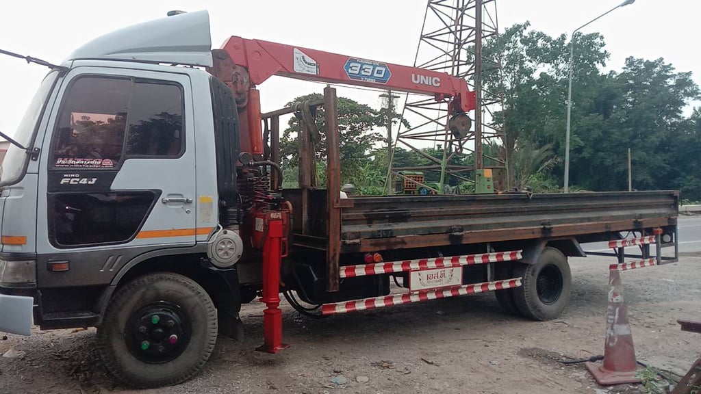 รถ6ล้อติดเครน3ตัน hino fc4j 140แรง ใช้งานดี มีทะเบียน ราคา4.8แสน รถ6ล้อติดเครน3ตัน hino fc4j 140แรง ใช้งานดี มีทะเบียน ราคา4.8แสน