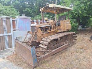 รถแทรกเคอร์komatsu D20p-5 ตีนเป็ด ใช้งานดี ราคาถูกดี99,000 รถแทรกเคอร์komatsu D20p-5 ตีนเป็ด ใช้งานดี ราคาถูกดี99,000