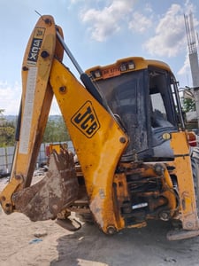 ขายรถหน้าตักหลังขุดjcb 3xcมีทะเบียน ใช้งานดี ราคา4.3แสน ขายรถหน้าตักหลังขุดjcb 3xcมีทะเบียน ใช้งานดี ราคา4.3แสน