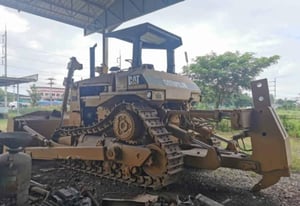 รถแทรกเตอร์cat D9N ใช้งานดี ใบซื้อvาย ราคา2.3ล.บาท รถแทรกเตอร์cat D9N ใช้งานดี ใบซื้อvาย ราคา2.3ล.บาท