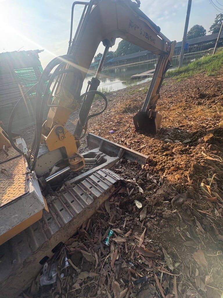 แม็คโครmitsubishi pc20ใช้งานได้ดี ใบซื้อขาย ราคา65,000