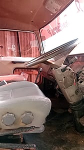 ขายรถ6ล้อดั้ม Hino 145แรง ใช้งานดี มีทะเบียน ราคา385,000