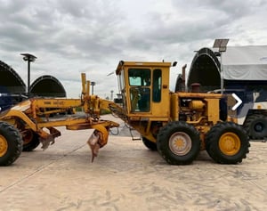 ขายรถเกรดเดอร์CAT 140G 72v13000 เก่านอก ใบอินวอย ใช้งานได้ ราคา2,750,000 ขายรถเกรดเดอร์CAT 140G 72v13000 เก่านอก ใบอินวอย ใช้งานได้ ราคา2,750,000