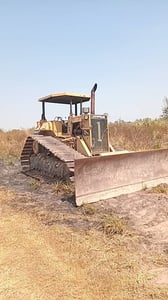 ขายรถแทรดเตอร์ CAT D5H ตีนเป็ด ใช้งานดี มีทะเบียน ราคา6.3แสน ขายรถแทรดเตอร์ CAT D5H ตีนเป็ด ใช้งานดี มีทะเบียน ราคา6.3แสน