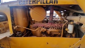 รถแทรกเตอร์cat D5D ตีนไก่ ใช้งานดี ใบซื้อขายราคา 299,000