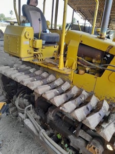 รถแทรกเตอร์mitsubishi bd2f ตีนเป็ด ใช้งานดี ใบซื้อvายทราคา 135,000 รถแทรกเตอร์mitsubishi bd2f ตีนเป็ด ใช้งานดี ใบซื้อvายทราคา 135,000