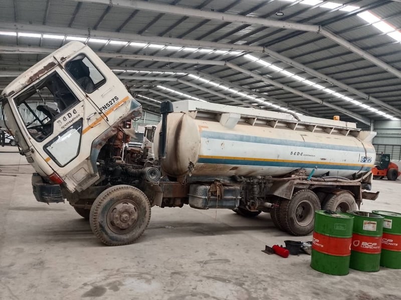 ขายรถน้ำ10ล้อ 2เพลา mitsubishi 195แรง ใช้งานได้ มีทะเบียน ราคา4.3แสน