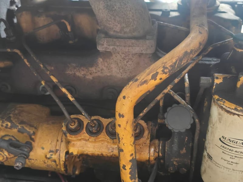 ขายรถแทรกเตอร์ CAT D4E ใช้งานดี ใบซื้อvายทราคา299,000