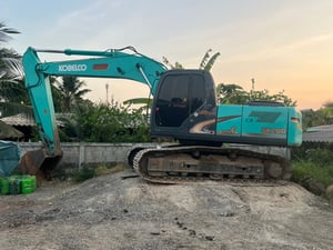 รถแม็คโครkobelco sk200-6 ใช้งานดี มีทะเบียน ราคา6.7แสน