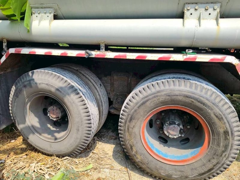 รถ10ล้อhino 260แรง มีทะเบียน ใช้งานดี ราคา6.3แสน รถ10ล้อhino 260แรง มีทะเบียน ใช้งานดี ราคา6.3แสน