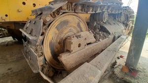 รถแทรกเตอร์cat D5D ตีนไก่ ใช้งานดี ใบซื้อขายราคา 299,000