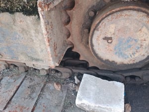 ขายแม็คโครkomatsu pc60-5 รวมหัวเจาะ ใช้งานดี ใบซื้อขายราคา2.9แสน