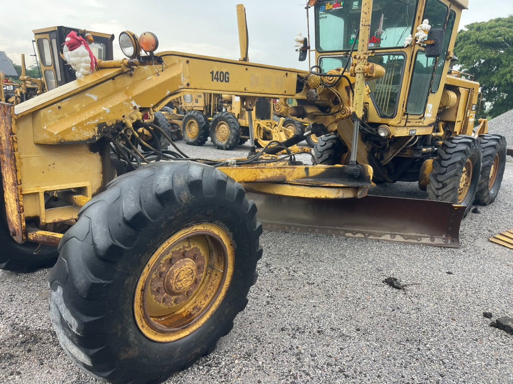 รถเกรดเดอร์CAT 140G 72v13838 ใช้งานได้ปกติ  มีทะเบียน ราคา1,390,000 รถเกรดเดอร์CAT 140G 72v13838 ใช้งานได้ปกติ  มีทะเบียน ราคา1,390,000