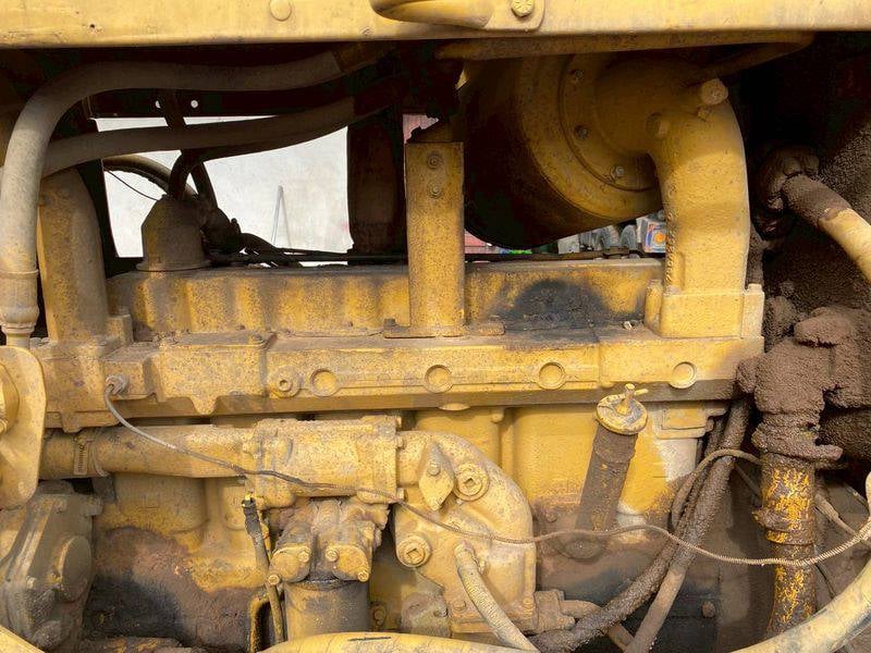 ขายรถแทรกเตอร์CAT D5B ตีนเป็ด ใช้งานดี ราคา4.3แสน