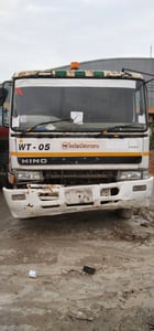 ขายรถน้ำ10ล้อhino 260แรง ek100 มีทะเบียน ใช้งานได้ ราคาถูกดๆๆ285,000