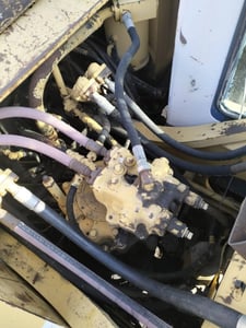 รถแม็คโครkomatsu pc200-5 ใช้งานได้ ใบซื้อvายราคา290,000