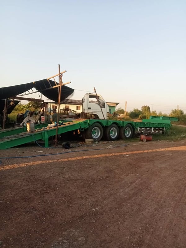 รถหัวลากพร้อมหาง hino 270แรง ใช้งานดี มีทะเบียน ราคา599,000 รถหัวลากพร้อมหาง hino 270แรง ใช้งานดี มีทะเบียน ราคา599,000