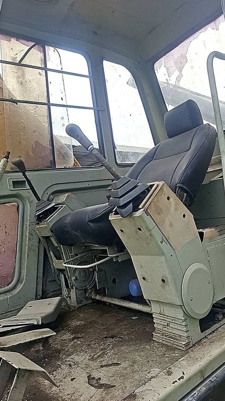 ขายรถแม็คโคร kobelco sk200-3 ใช้งานได้ดี ใบซื้อvาย ราคา3.6 แสน