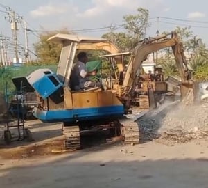 ขายรถ แม็คโครkonatdu pc20-5 ใข้งานดี ราคา118,000 ขายรถ แม็คโครkonatdu pc20-5 ใข้งานดี ราคา118,000