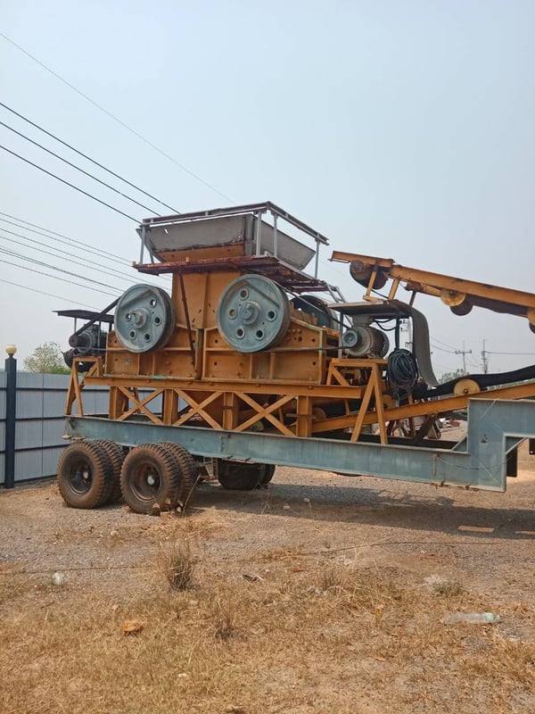 ชุดปากโม่หิน สภาพดี ราคา2,950,000บ.