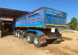 รถพ่วงเทเลอ hino fm2k 260แรง ใช้งานดี มีทะเบียน ราคาถูกดีๆๆ7.8แสน