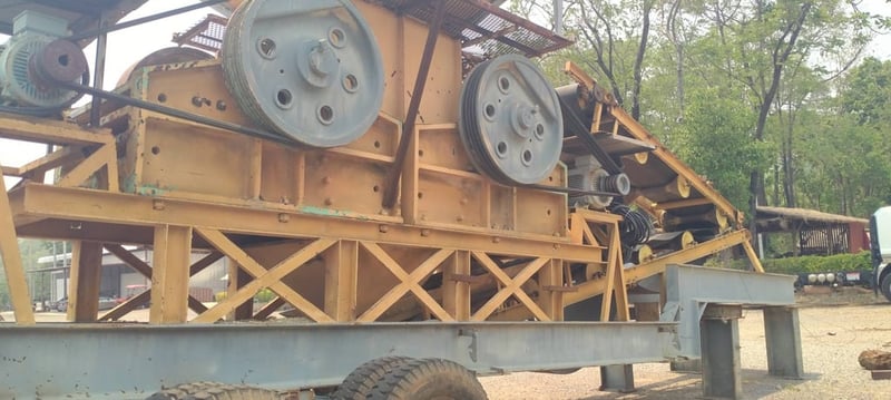 ชุดปากโม่หิน สภาพดี ราคา2,950,000บ.