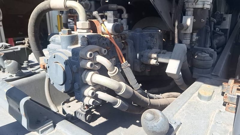 ขายรถบด20ตันbomag bw218dh-3มีทะเบียน ใช้งานดี  ราคา1,450,000 