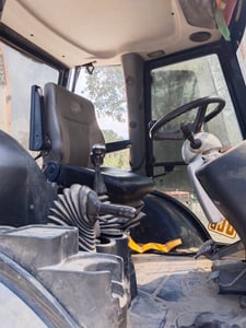 ขายรถหน้าตักหลังขุดjcb 3xcมีทะเบียน ใช้งานดี ราคา4.3แสน ขายรถหน้าตักหลังขุดjcb 3xcมีทะเบียน ใช้งานดี ราคา4.3แสน